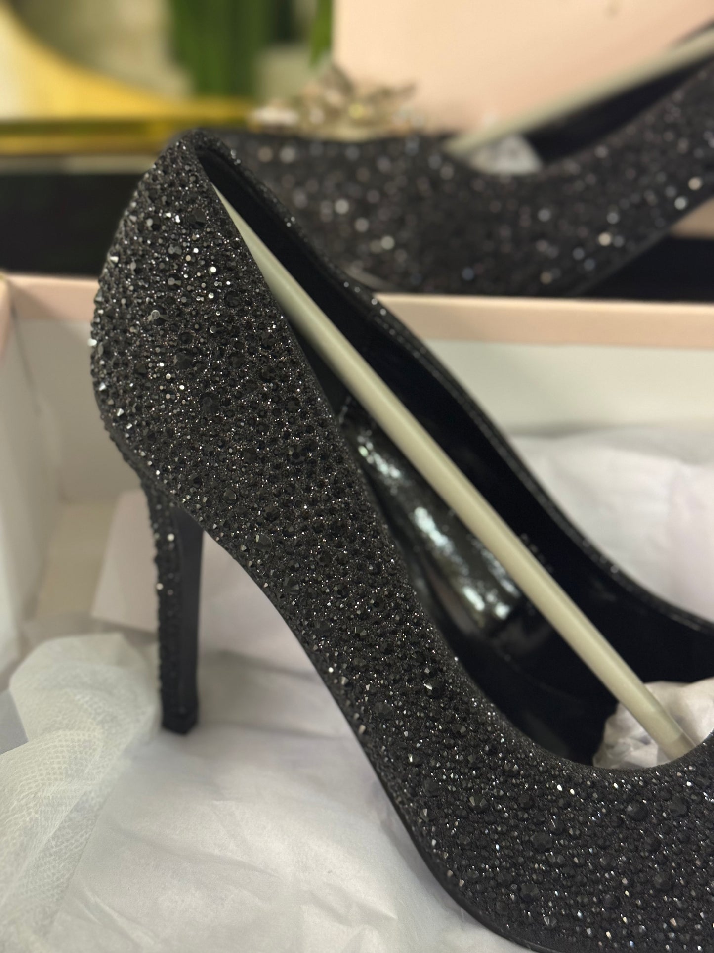JIMMY CHO GODIVA HEEL - BLACK
