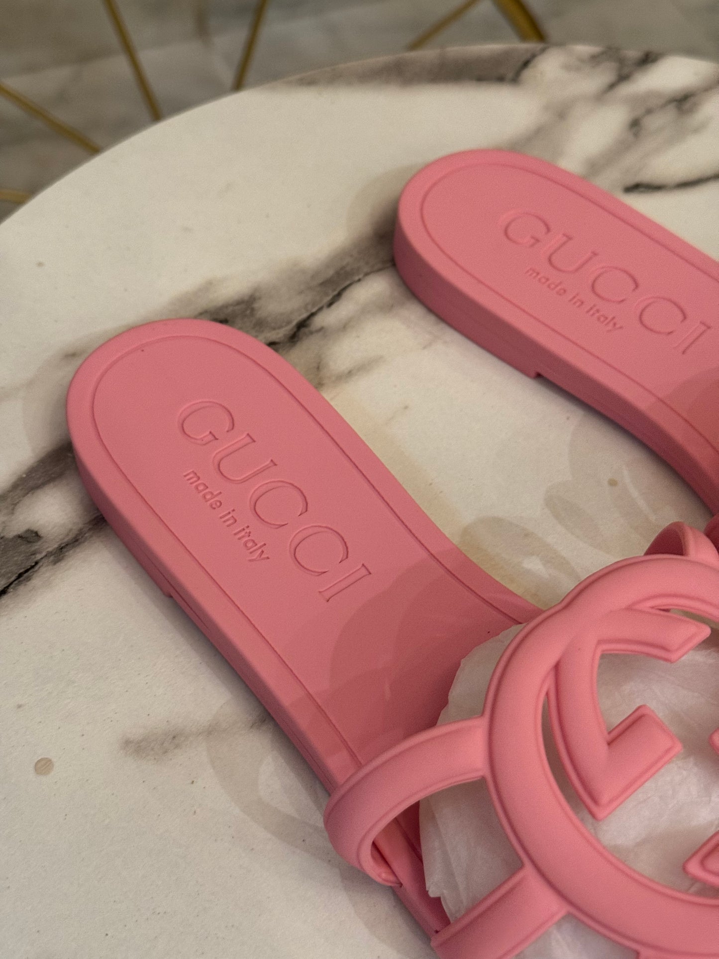GC INTERLOCKING SLIDE - Baby pink (imported)