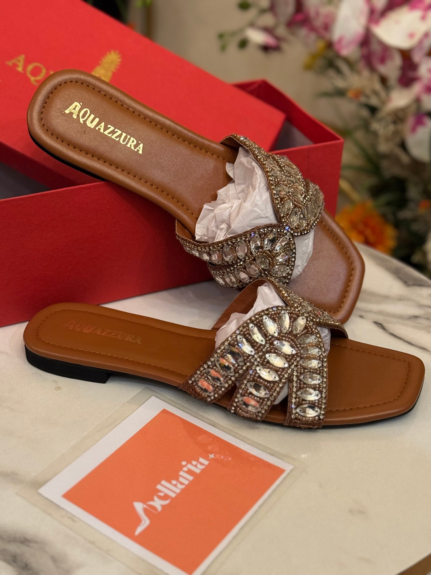 Velora - Brown