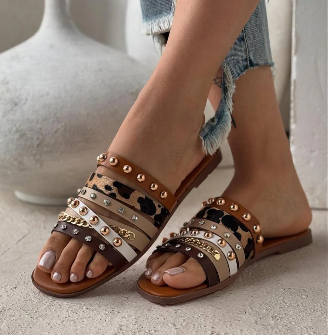 ZR STUDDED VOCA FLATS (premium batch)