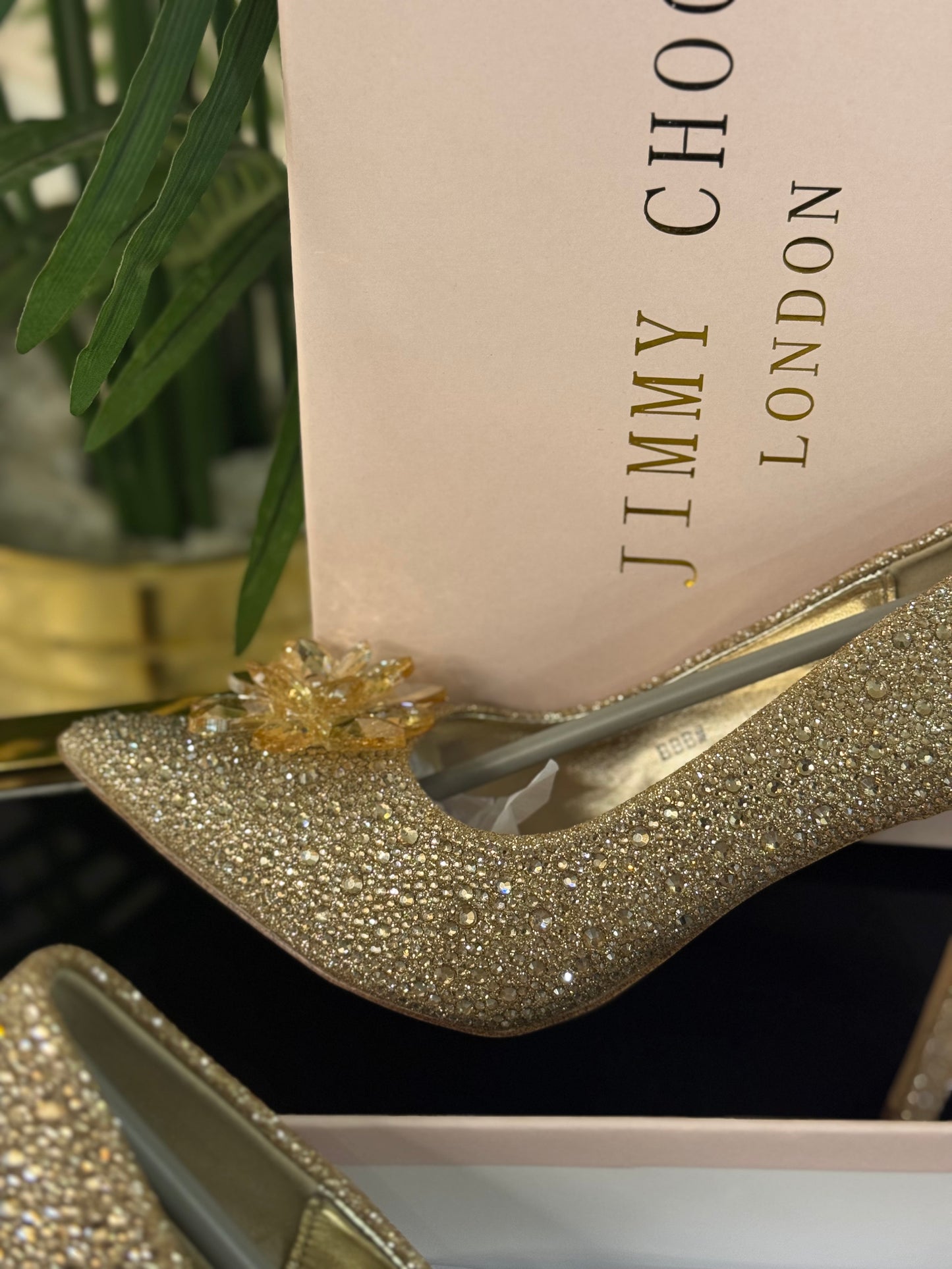JIMMY CHO GODIVA HEEL - GOLD