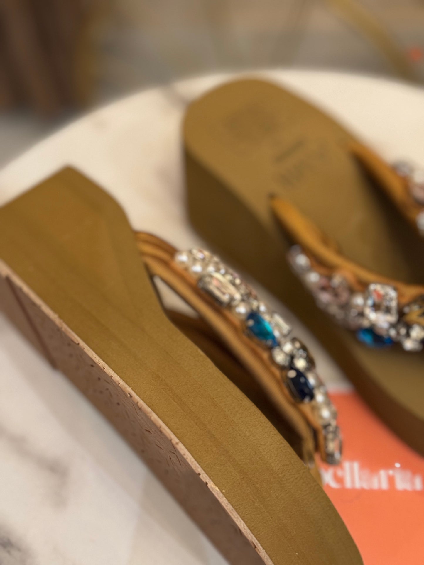 Imported wedges - Beige