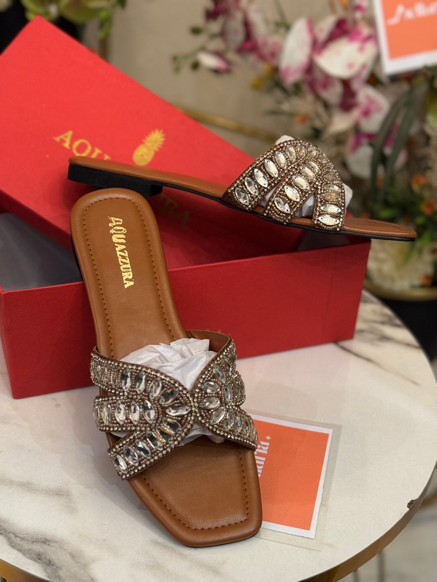 Velora - Brown