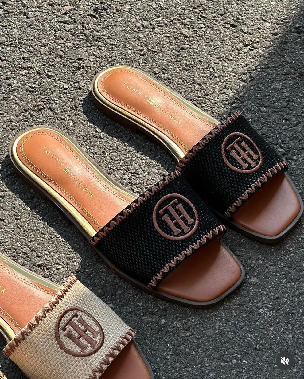 Hilfiger pezley slides - Black