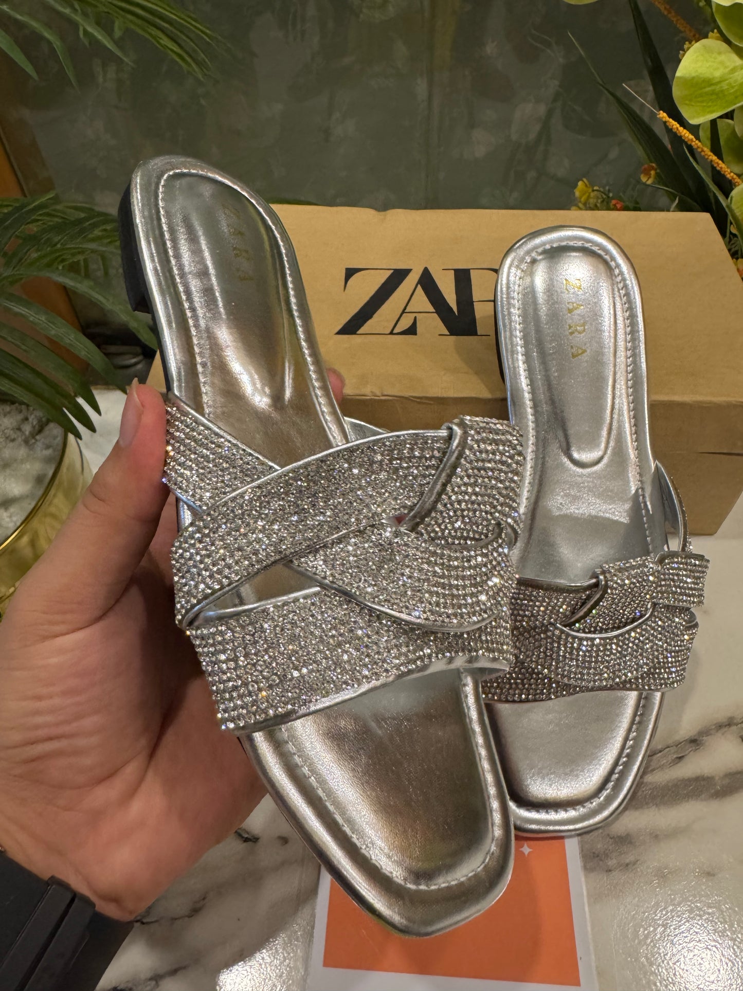 ZR VELNA FLATS - SILVER