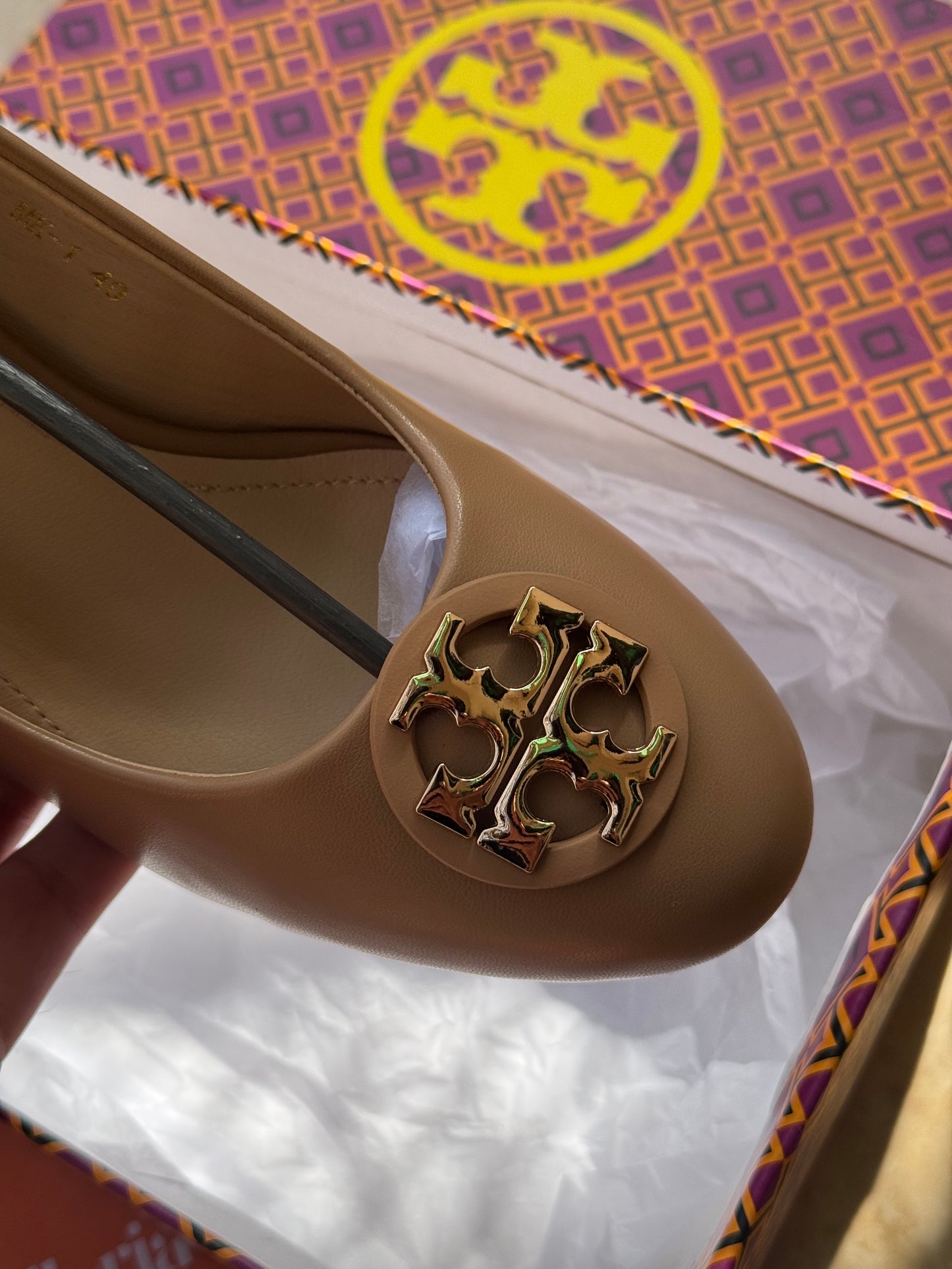 TORY COURT SHOES - SKIN PREMIUM
