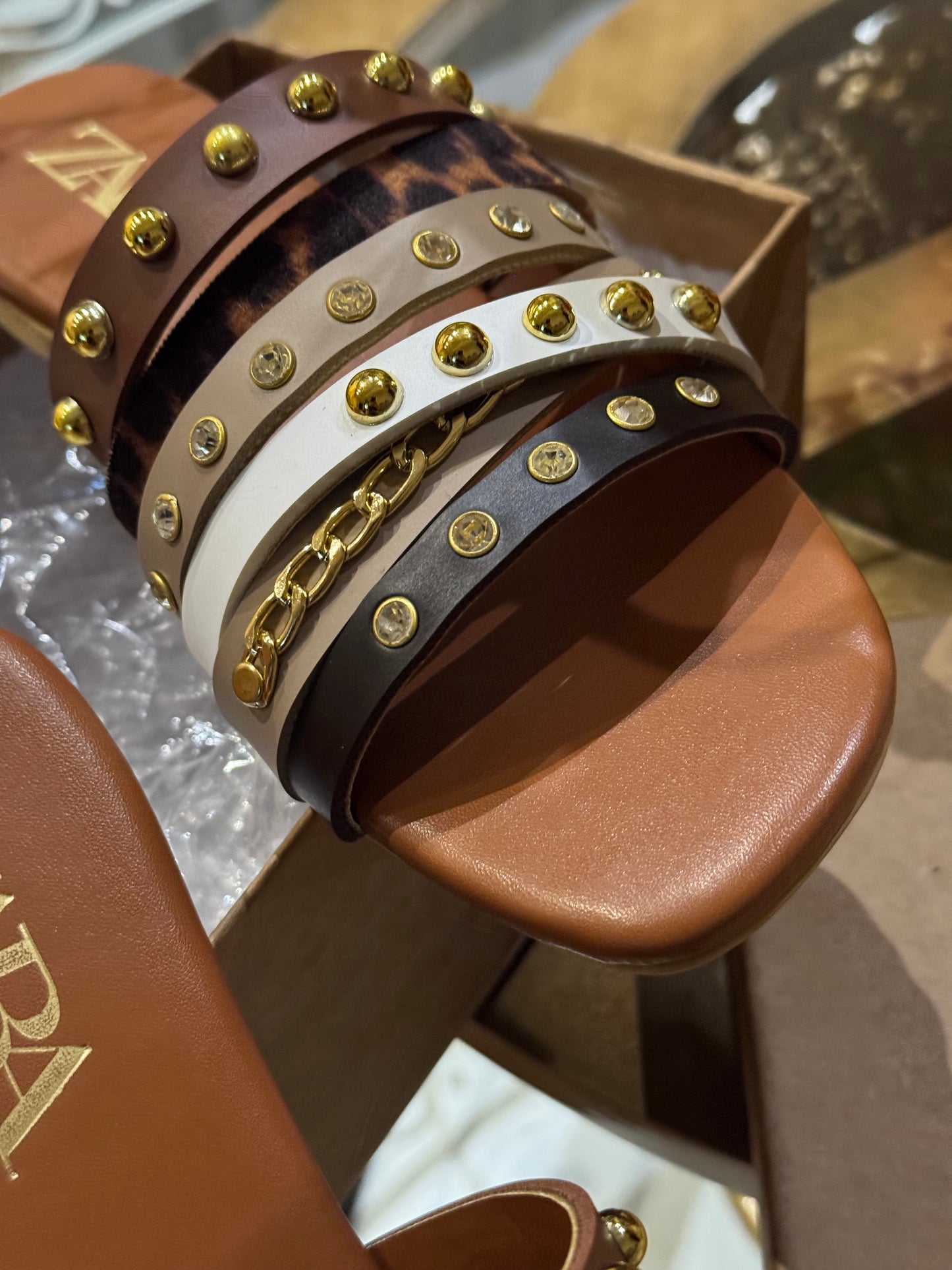 ZR STUDDED VOCA FLATS (premium batch)