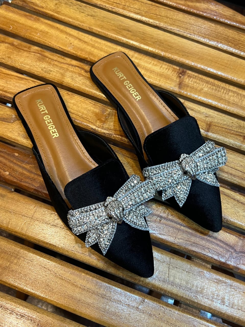 BELLARIA RHINESTONE BUCKLE