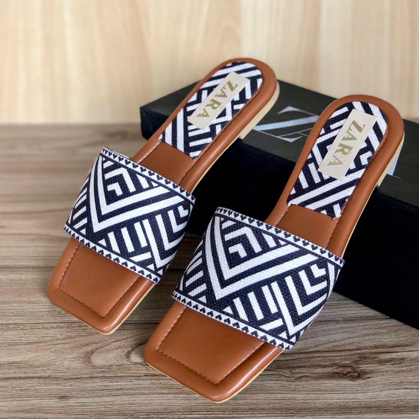 BELLARIA ZIG ZAG FLATS