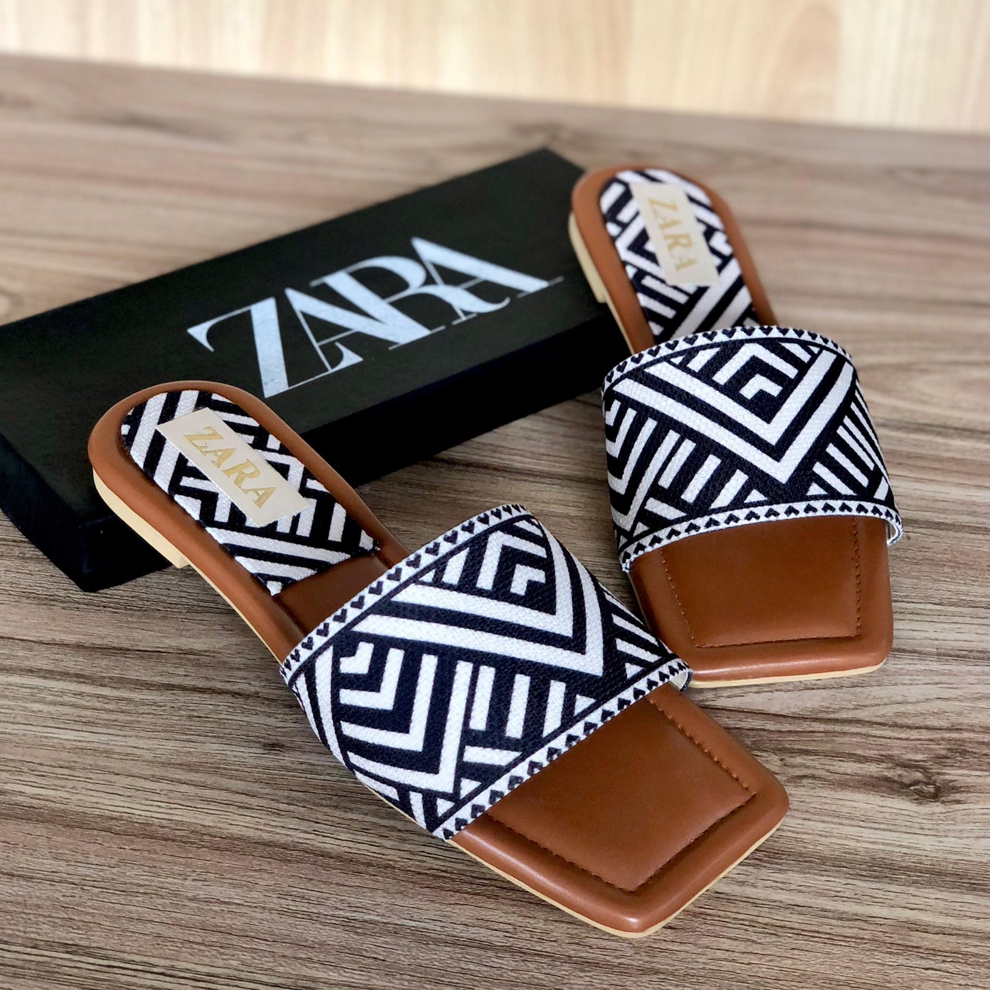 BELLARIA ZIG ZAG FLATS