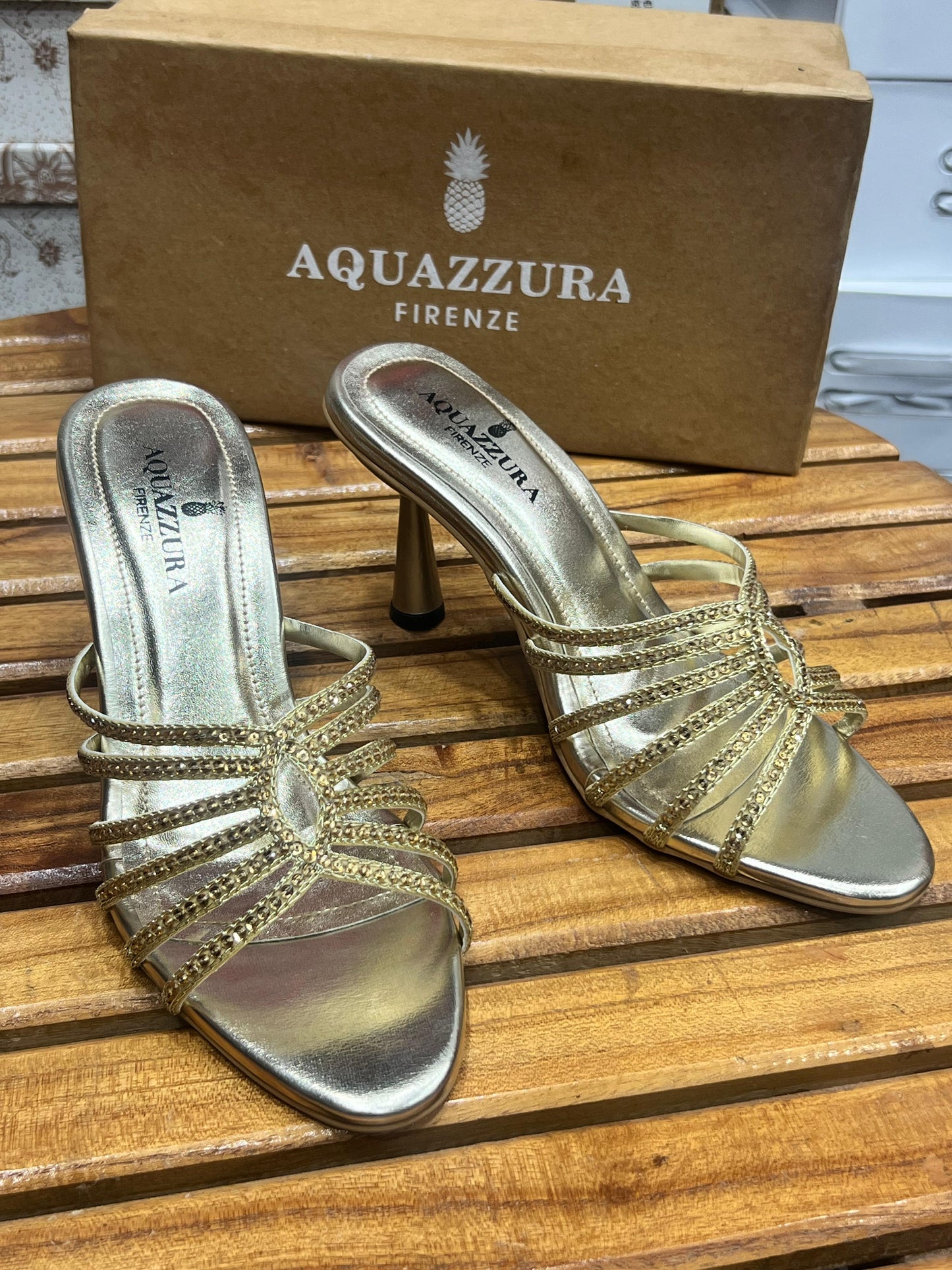 BELLARIA AQUA EMBR HEEL - GOLDEN