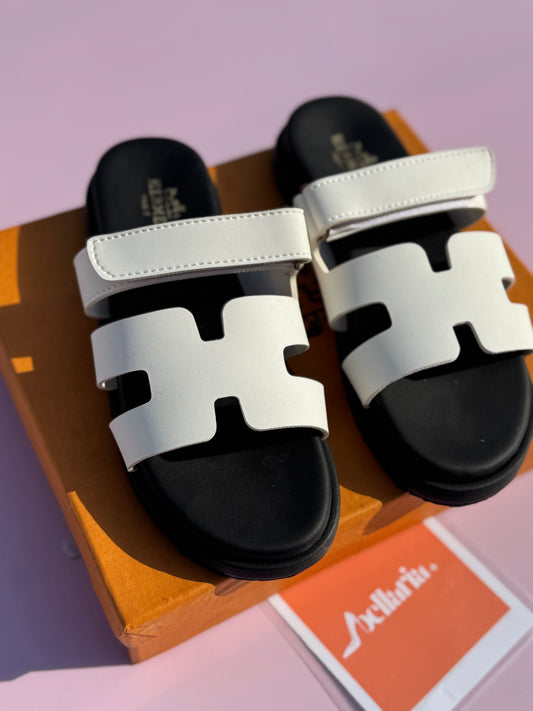 CHYPREE SANDALS - Basic White