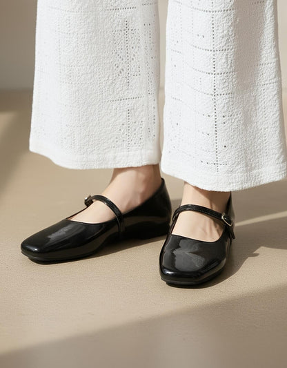 MONARCH PUMPS - Black