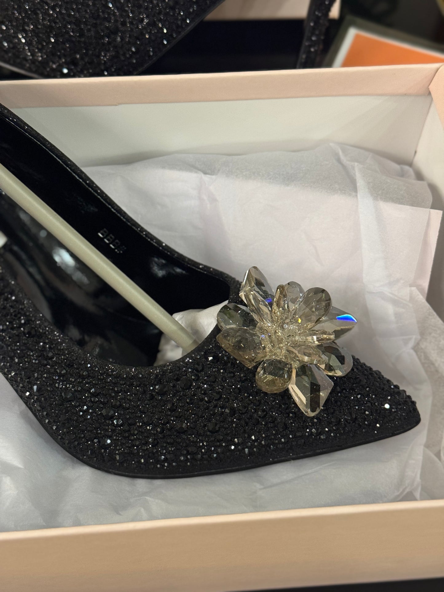 JIMMY CHO GODIVA HEEL - BLACK