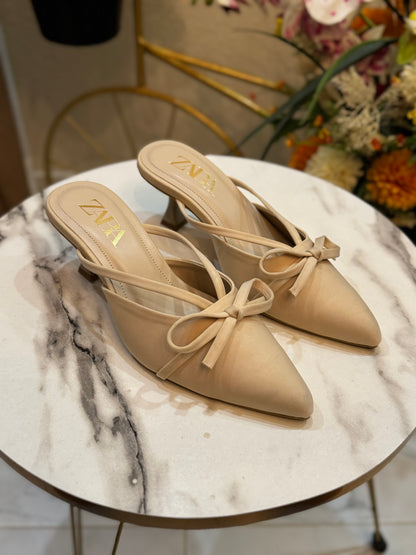 SOFT KNOT HEEL - Skin