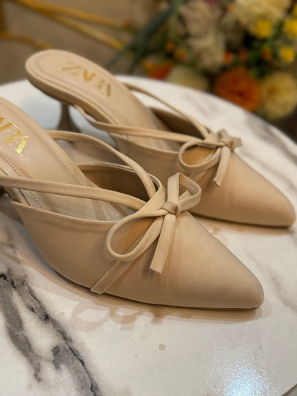 SOFT KNOT HEEL - Skin