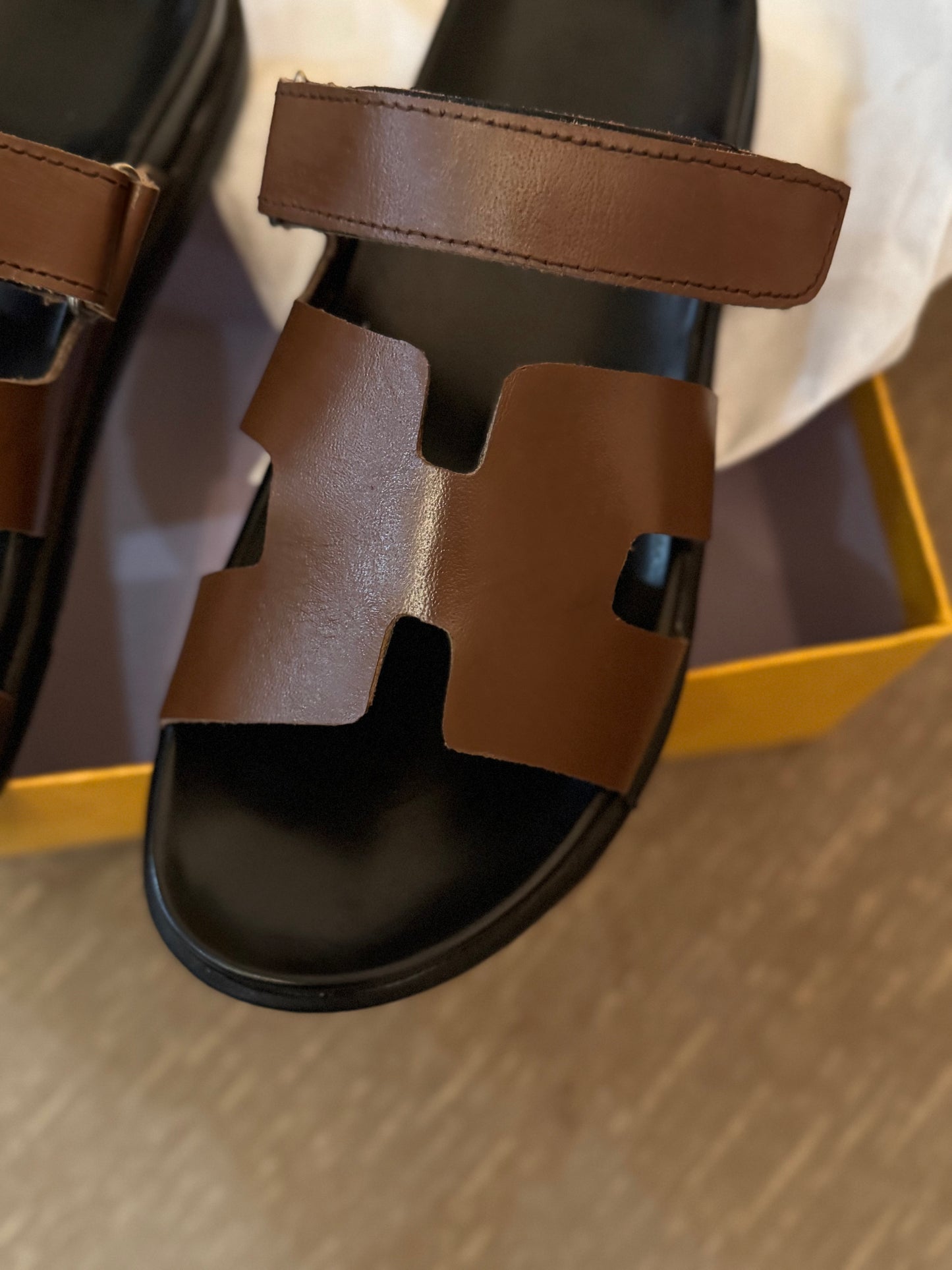 CHYPRE MEN SANDALS - BROWN