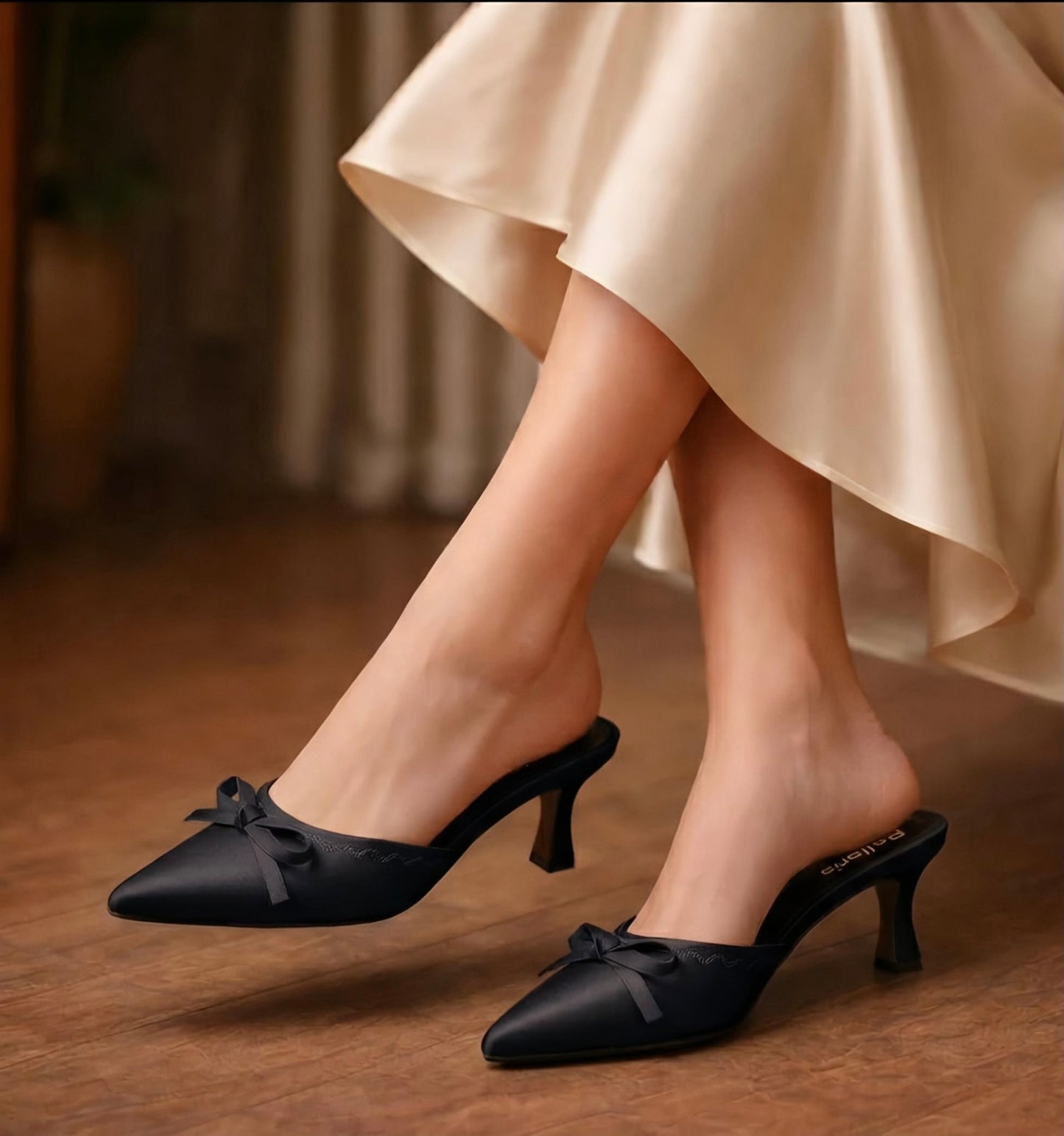 SERENA KITTEN HEEL - Black