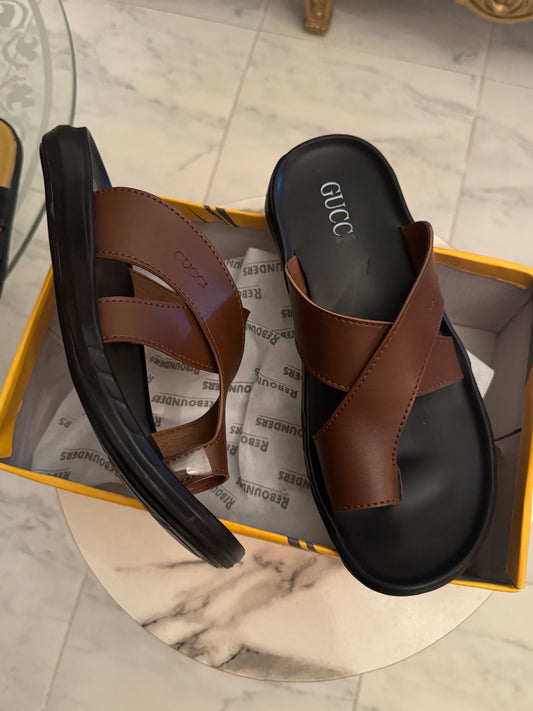 CROSS SOLE LEATHER SLIPPER - BROWN