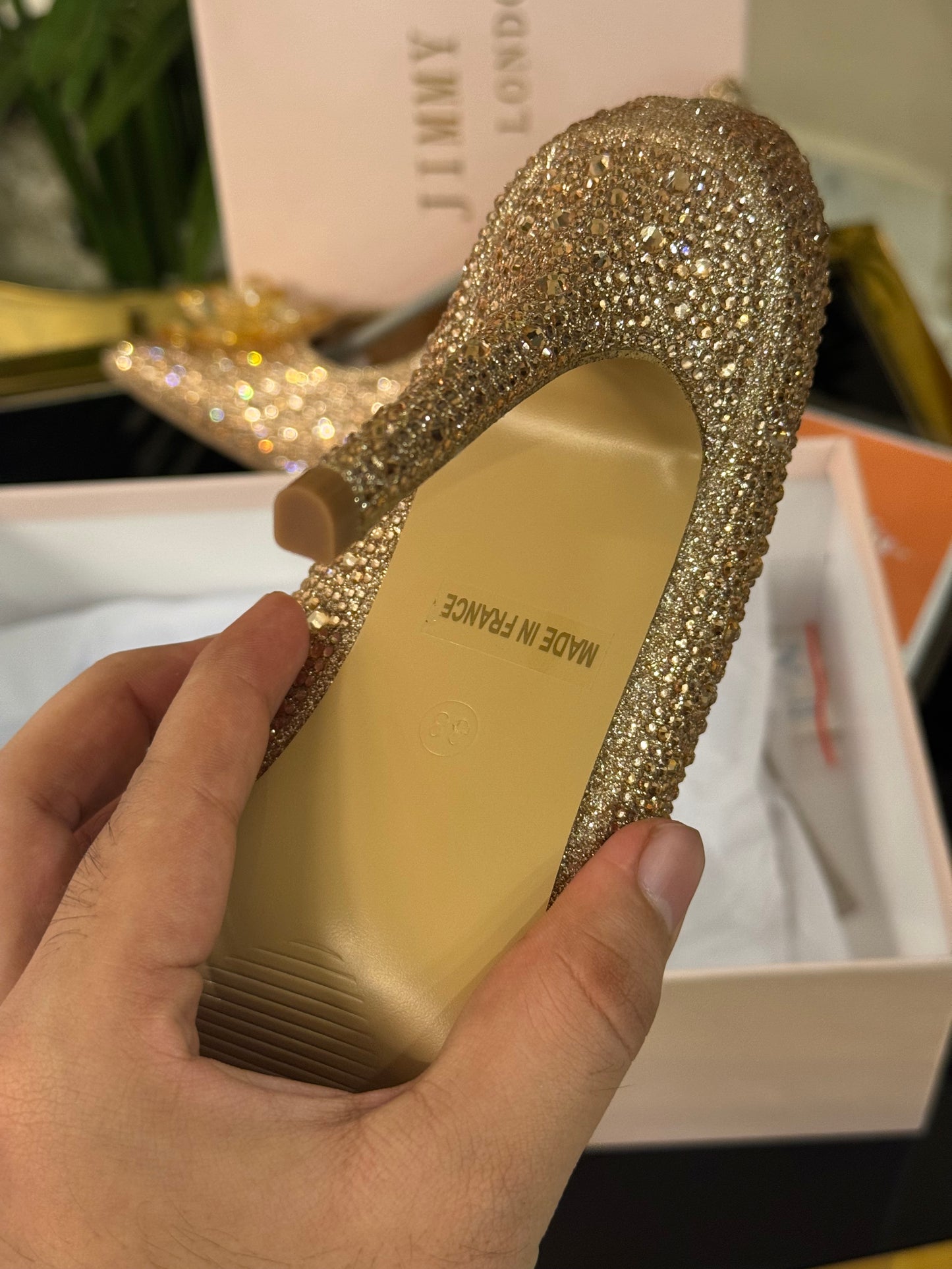 JIMMY CHO GODIVA HEEL - CHAMPAGNE