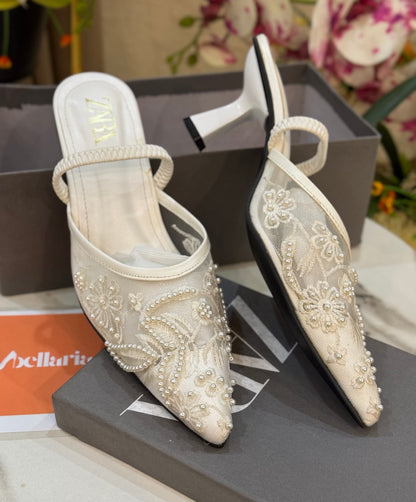 EMBROIDERY HEEL - White (premium batch)