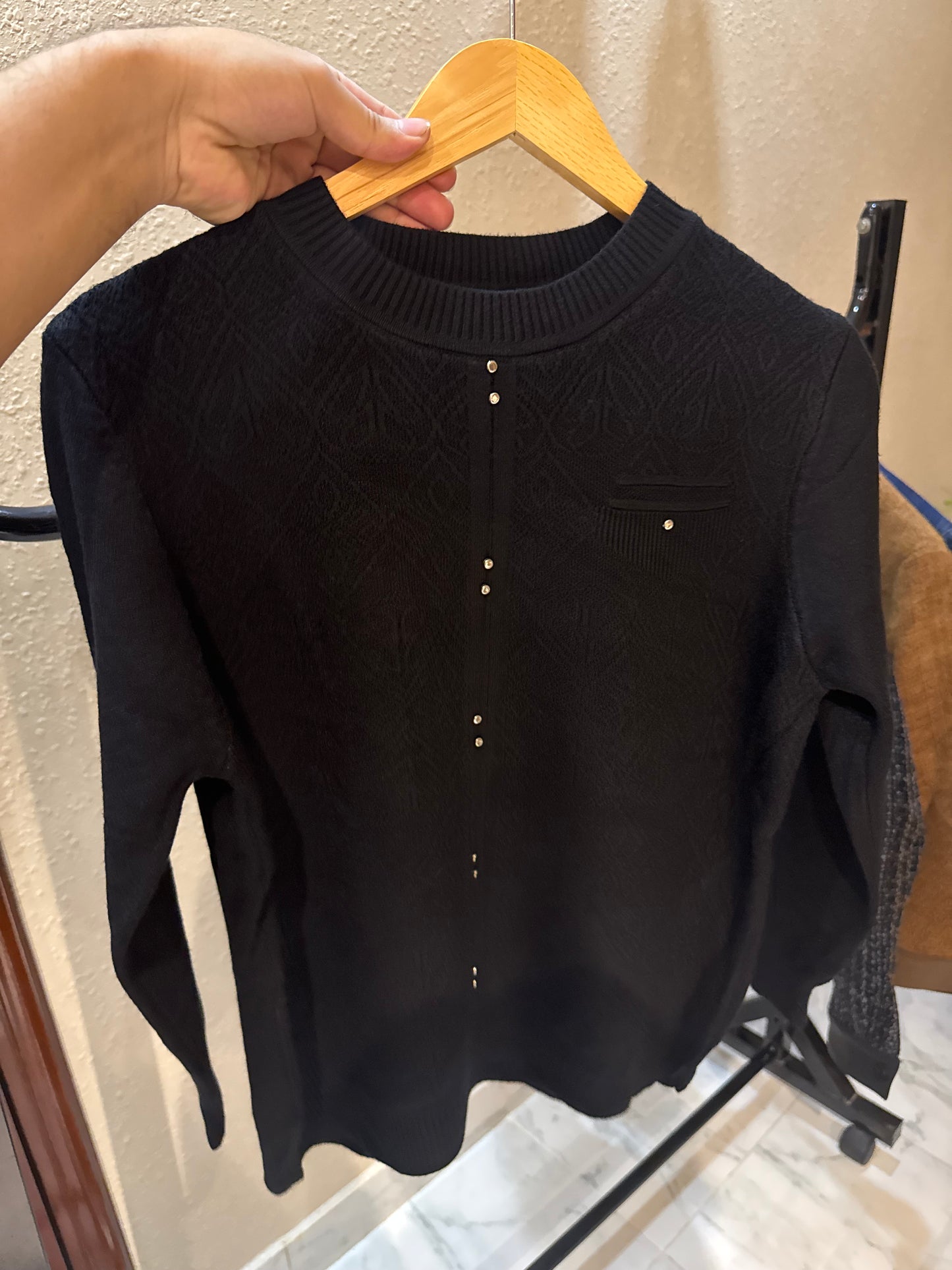 FROSTWAVE SWEATSHIRT - BLACK