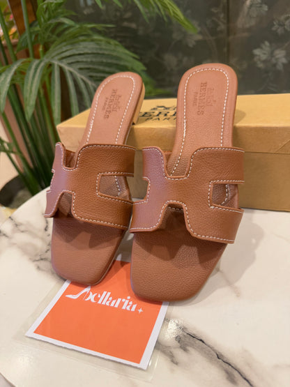 HENNA FLATS - BROWN