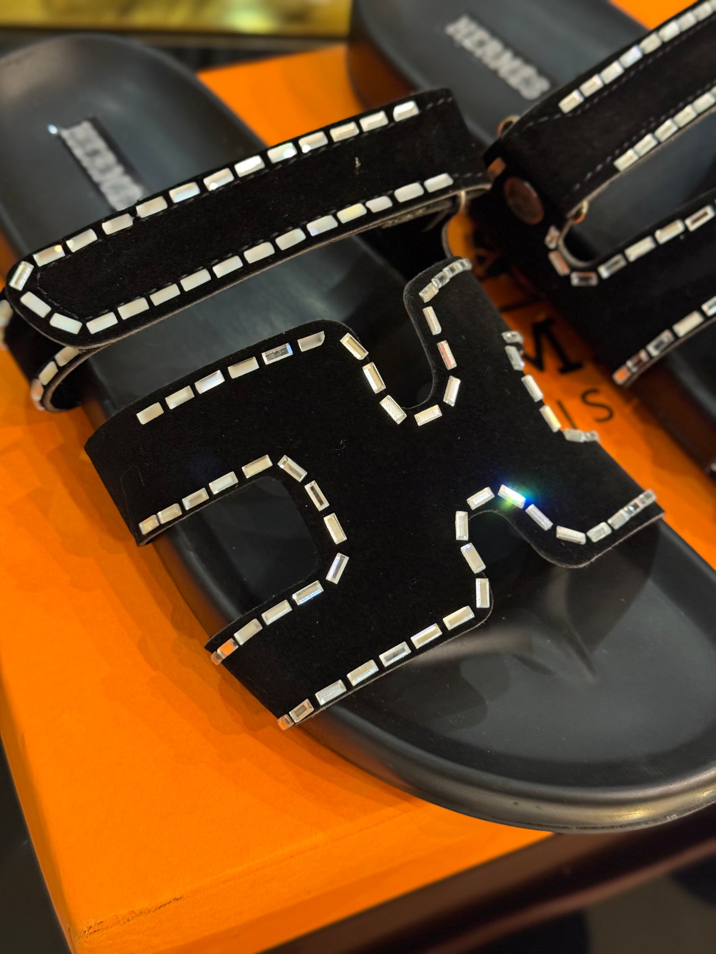 Chypree Stones Sandal - Premium batch