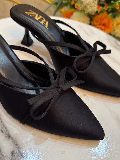 SOFT KNOT HEEL - Black