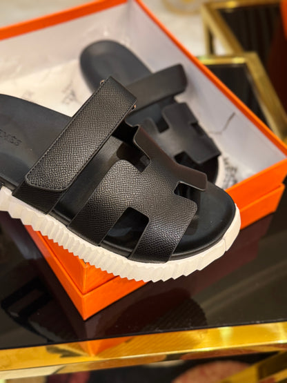 Chypree Chunks Sandal - Black