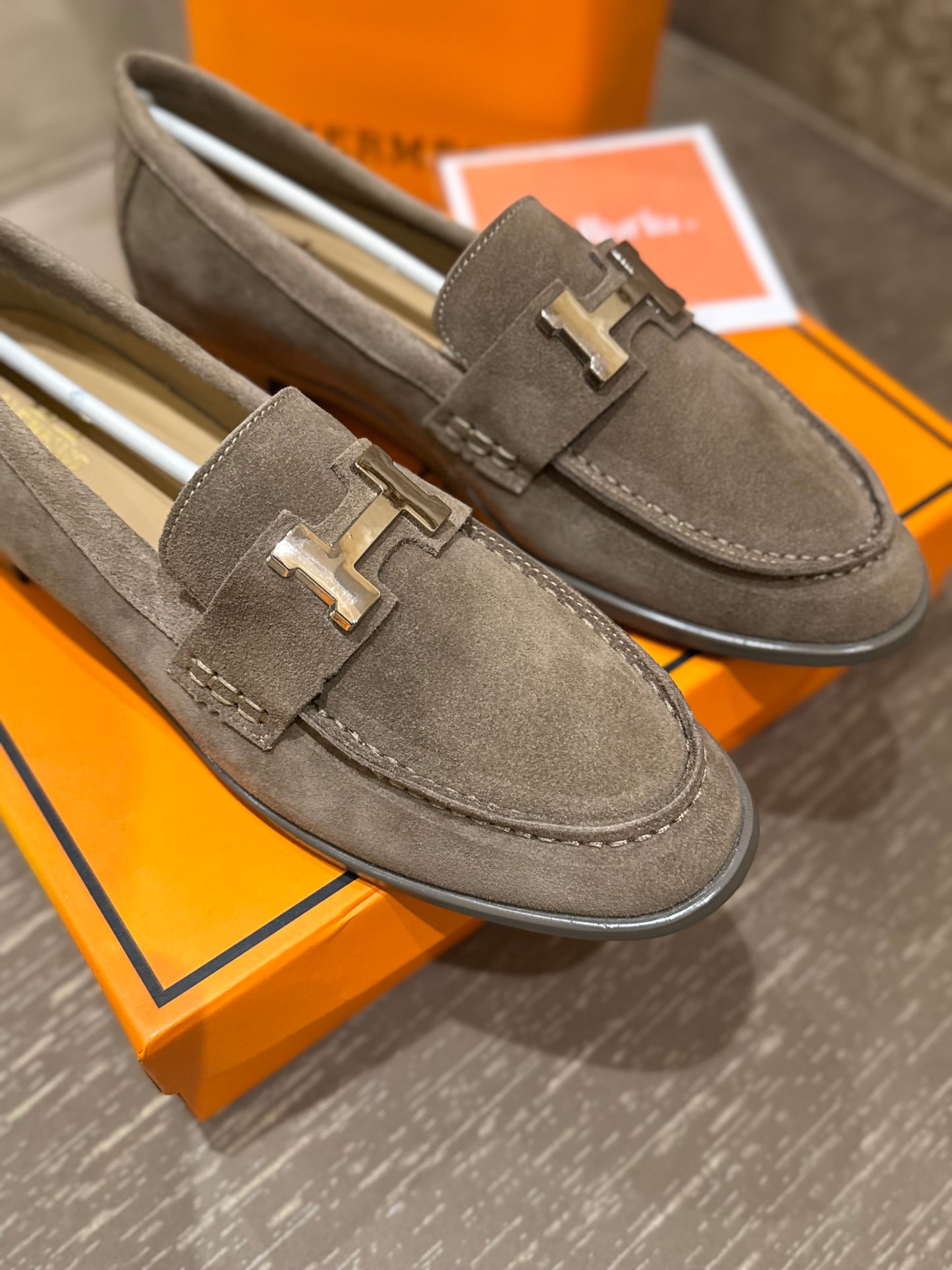 HMES PARIS SUEDE WOMEN SHOES - BEIGE