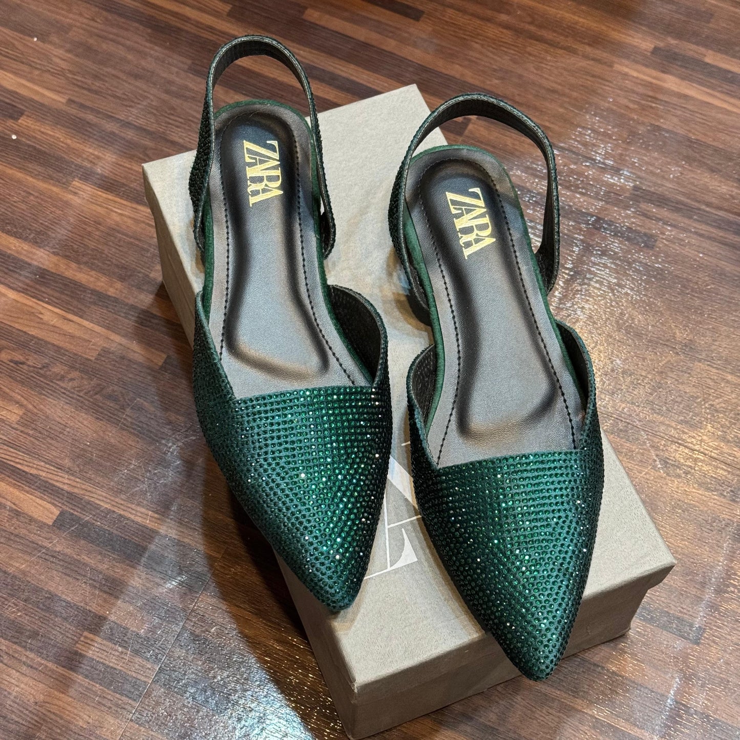 BELLARIA SHIMMER SLINGBACK PUMPS - GREEN