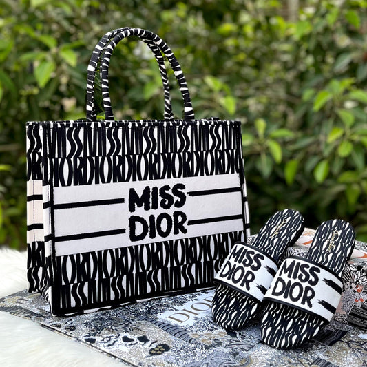 MS Combo slipper and bag
